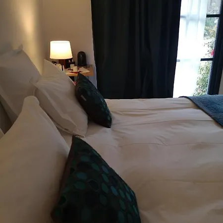 Les Enclos A 4 Mn De Chantilly Bed & Breakfast 3*